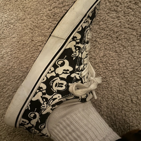 Disney Mickey Mouse shoes - Picture 4 of 5